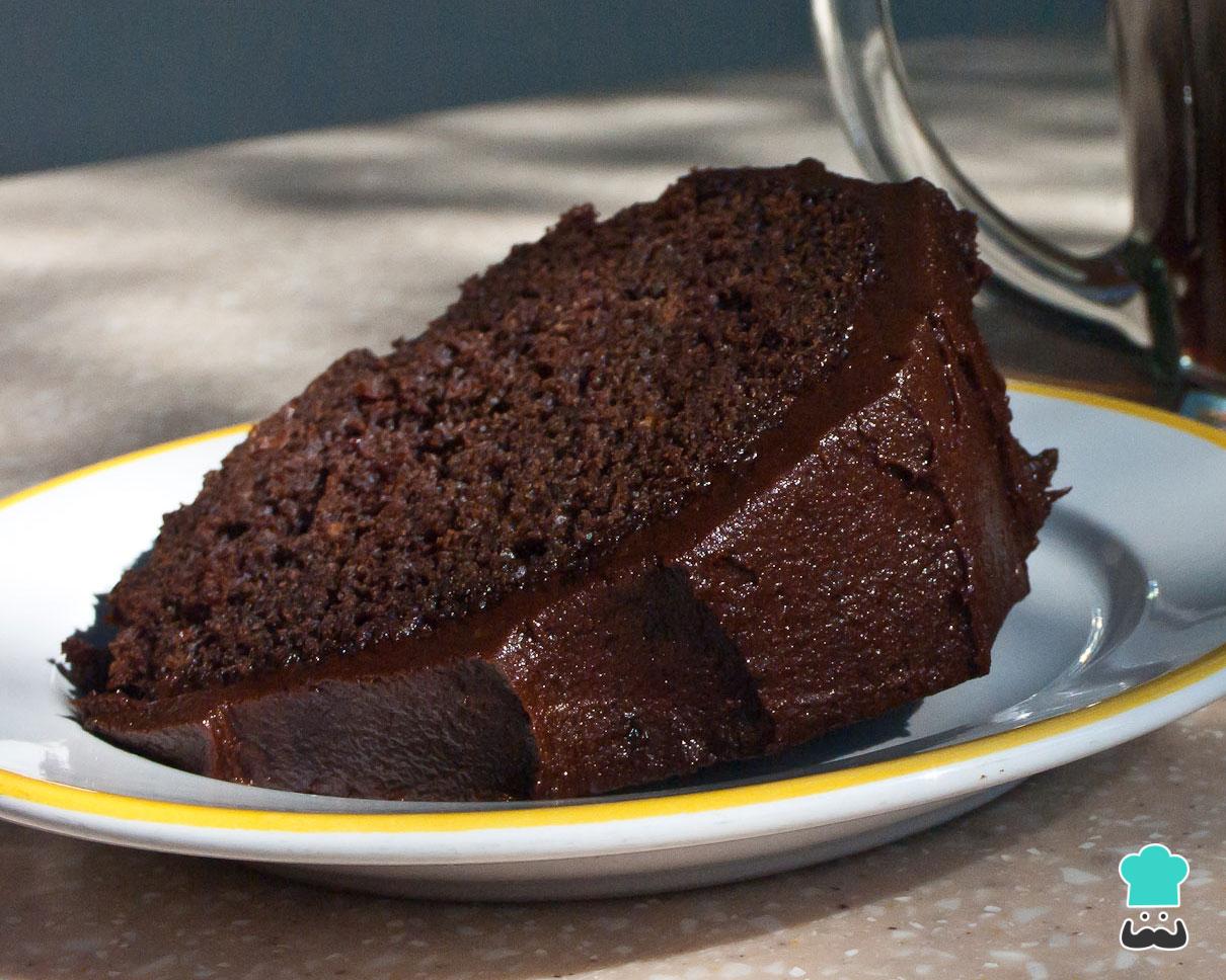 Aprenda como fazer bolo de cacau para o café da manhã - Mercado do